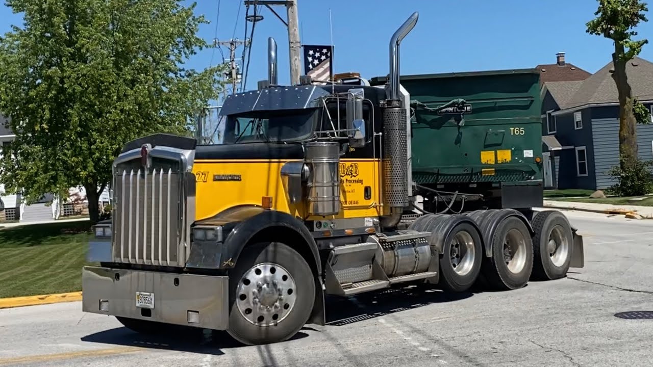 Kenworth Scrap Hauler With a Train Horn From B & B Metals