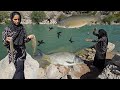 Incredible! 😱 In real nomadic life in the mountains 🐟 | Fishing in a raging river🎣
