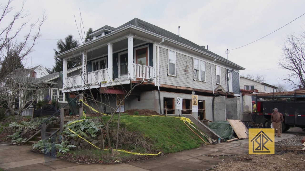 Born and Raised Construction - House Lift - YouTube