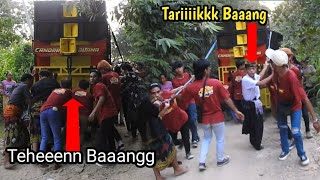 Aksi Tarik Dorong Personil Candra Buana Saat Menurunkan Dan Menaikkan Sound Di Jalan Yang Curaaamm