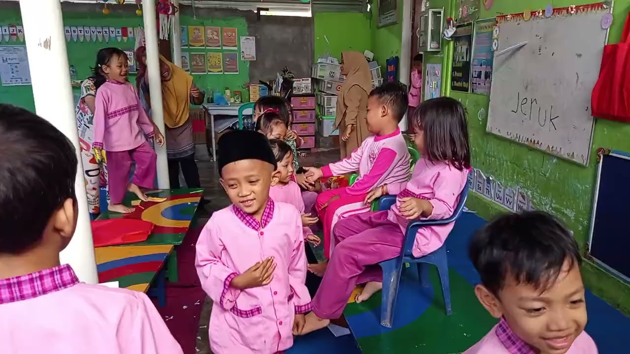 Tingkah lucu anak TK #lucu #anaktk 