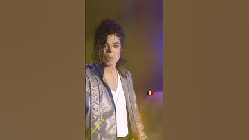 MJ HEALING THE WORLD 🌍❤️‍🩹🤴#michaeljackson#healtheworld#live#king#romnia#1990s#moonwalk#viral#mj
