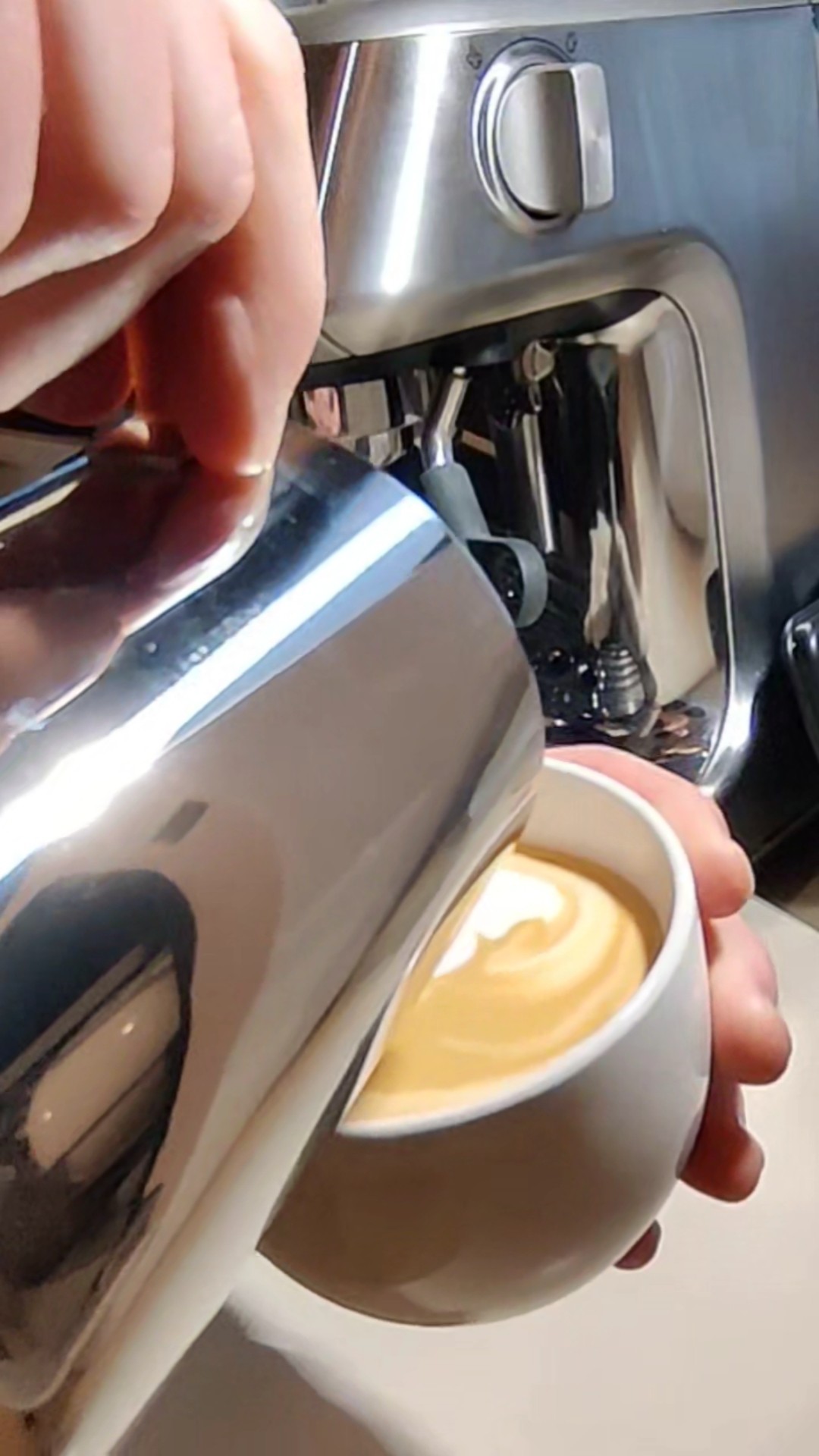 Latte Art!! - YouTube