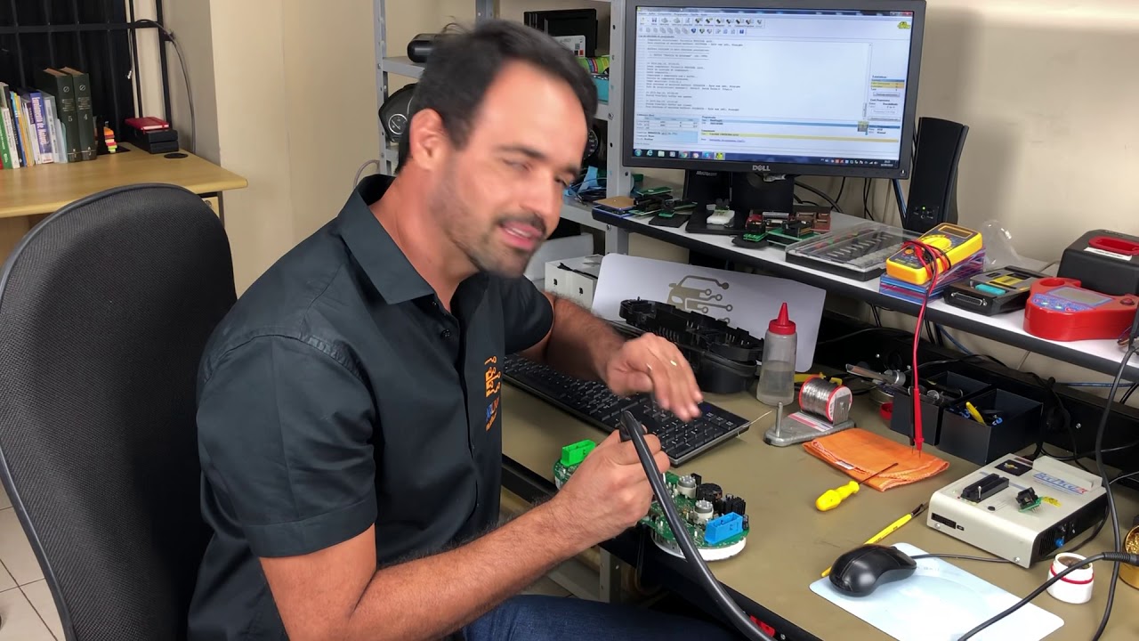 Como extrair a senha do painel do Audi A3