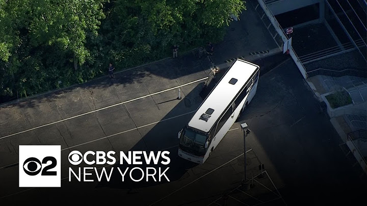 Bus collapses into concrete in New Hyde Park