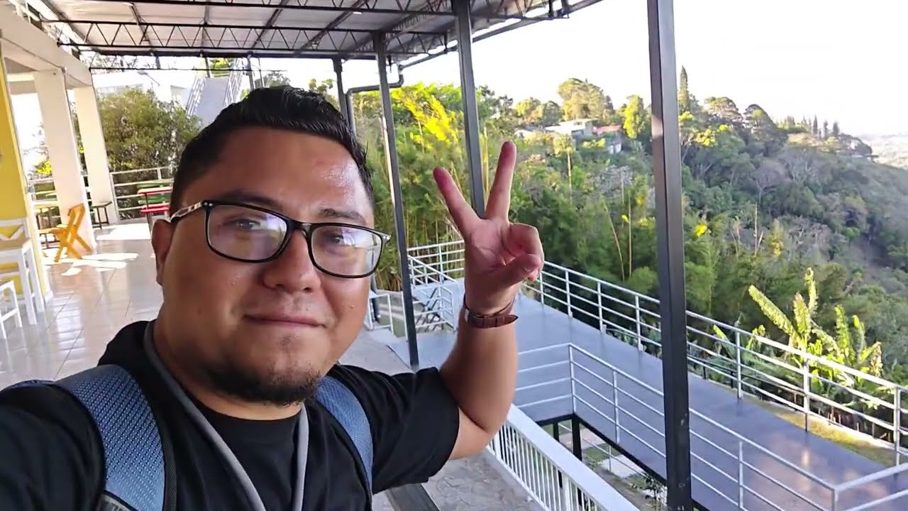 Nuevo centro comercial en PLANES DE RENDEROS !!! 