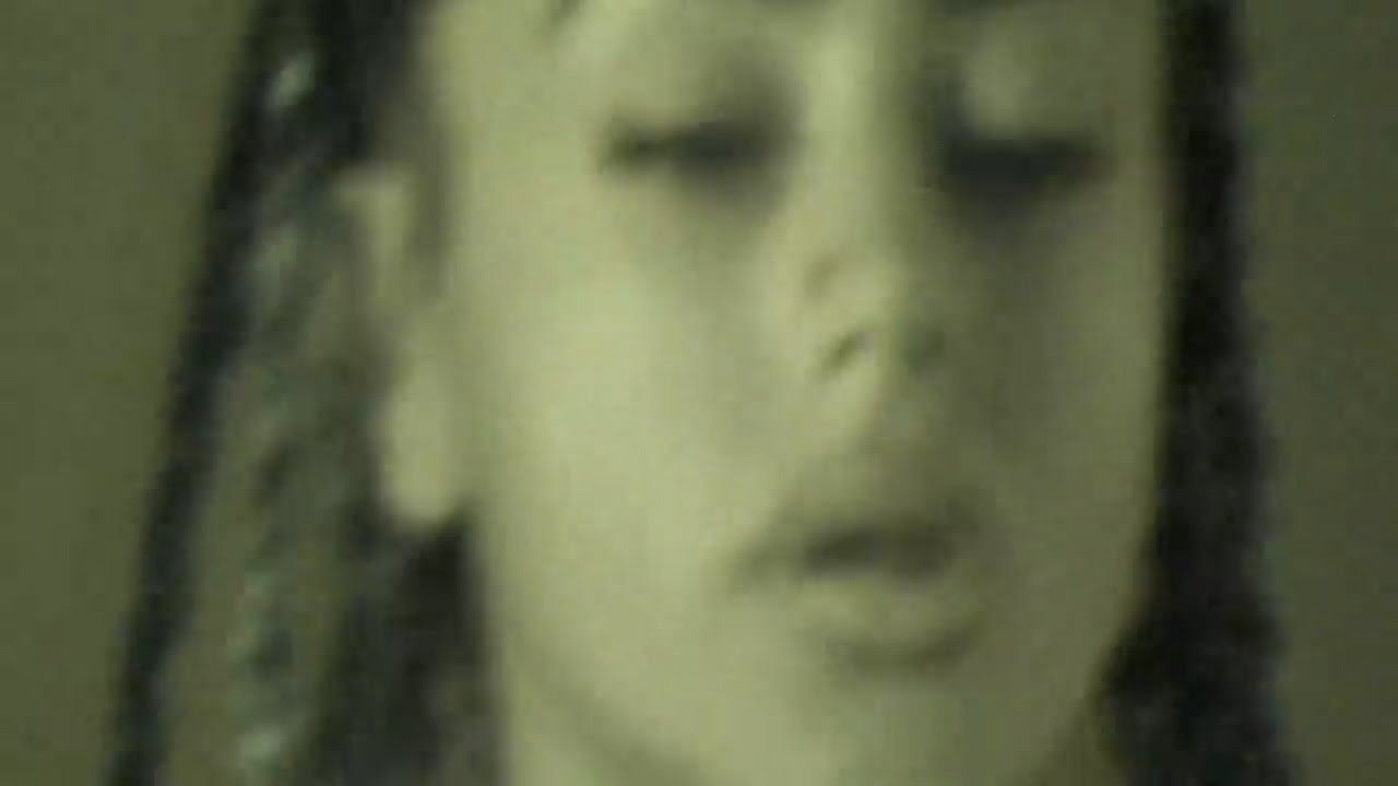 YAPACAĞINIZ ŞARKIYI DİKEYİM AĞBi