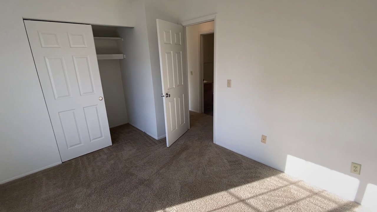 Two Bedroom Acorn Apartment 16203 Charter Oaks Apartments, Davison