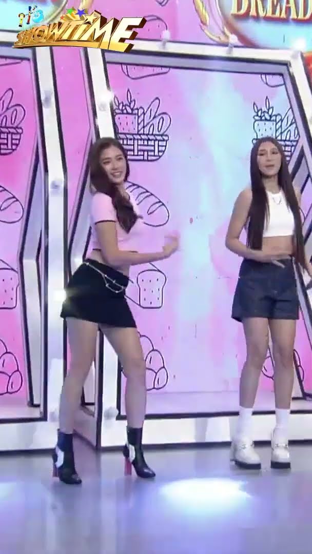 BINI Jhoanna at Aiah, nag-sample sa Showtime! #shorts | It's Showtime