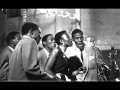 Capture de la vidéo Miriam Makeba With The Manhattan Brothers - Lovely Lies (London 1610) 1956