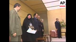 Japanese PM meets Iranian FM
