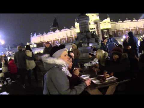 A do 82. minuty bylo utkn v Zub vedeno v poklidnm duchu. na mi a mli i jedinou tutovou anci za cel zpas, ale Randu ji skvle vykryl. Tmy se snaily hlavn rychlmi nahrvkami oblhat soupeovu estnctku. I. A tda: poas bylo proti, odloilo ti zpasy - Zlnsk denk