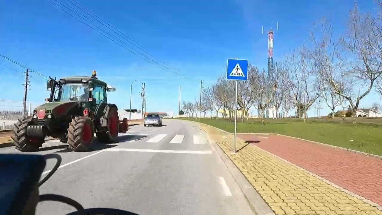 TOUR DE DOMINGO, PELA NOSSA ALDEIA