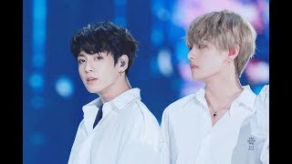 [VKook] Hình nền điện thoại là đối phương ??? Thính trá hình trên show - moment_19