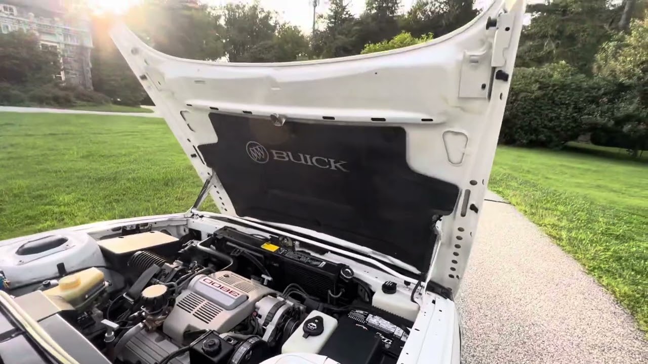 1988 Buick Electra Park Avenue w/65,000 Miles Walk-Around Video