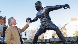 Legend 🤩 Pat Jennings statue unveiled in his home city