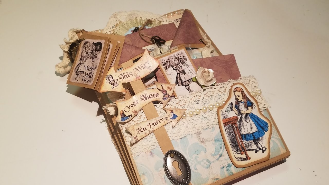 Alice in Wonderland Loaded Envelope scrapbooking tiendas