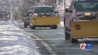 Heavy snowfall affects RI residents after Tuesday's nor'easter
