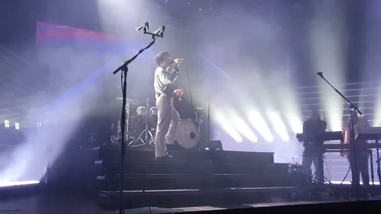 Milky Chance Frequency of Love - Live in Dortmund FZW