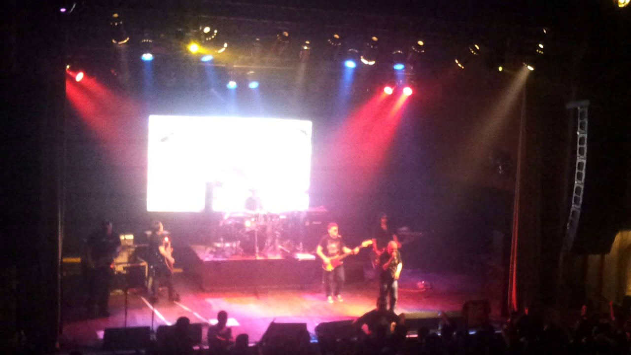 Un angel para tu soledad - Superlogico en La Reina (Teatro Flores) 1/05/2013 [HD]