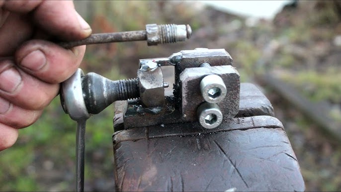 Como abocardar tubo de cobre aire acondicionado con el taladro atornillador  
