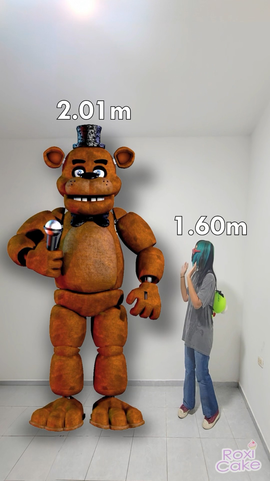 ESTATURA DE LOS PERSONAJES DE FIVE NIGHT AT FREDDYS :D #SHORTS