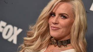 Famous Jenny McCarthy , 52 , Shows Her Huge Size In New Bikini Photos Net Worth