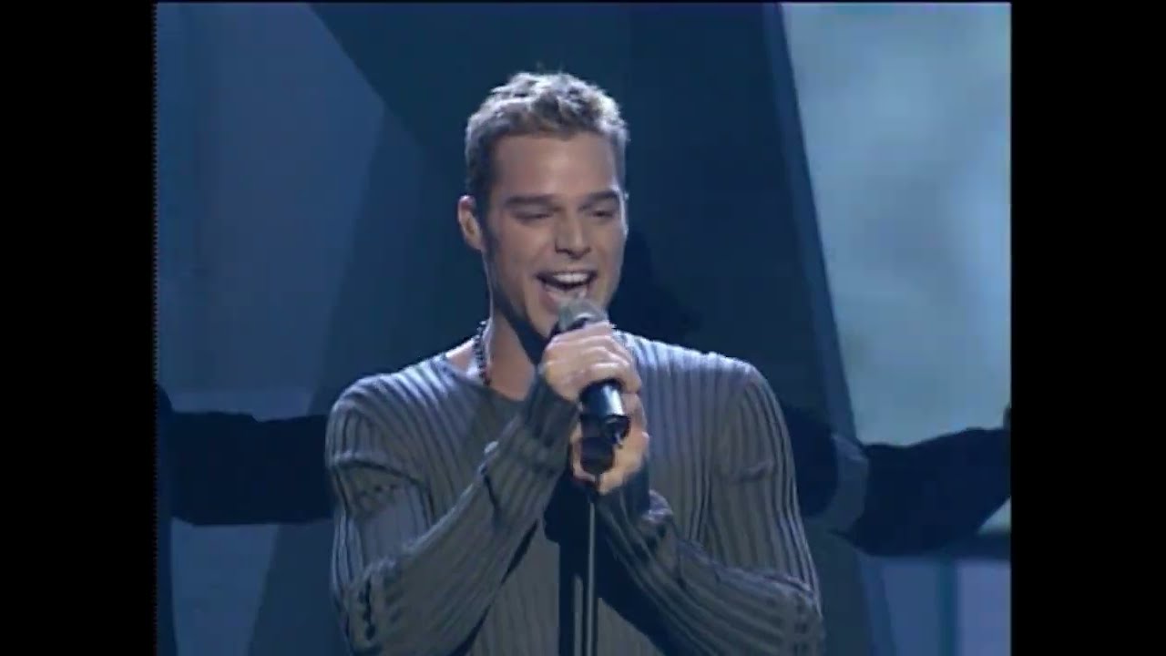 Ricky Martin   The Cup Of Life Live Grammy 1999