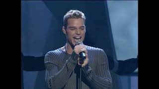 Ricky Martin - The Cup Of Life Live Grammy 1999 Resimi