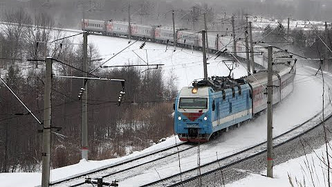 Москва кизнер поезд. Ижевский поезд. Поезд 644 адлер кисловодск. Кизнер-казань электричка. Локомотив депо иконка.