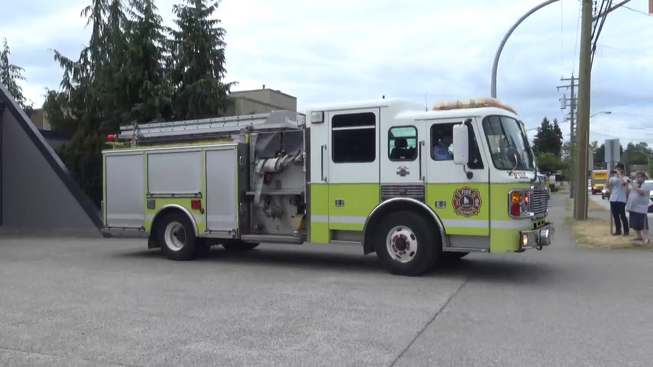Surrey Fire Service Rescue 1 Responding YouTube