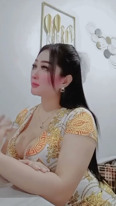Cewe bohay
