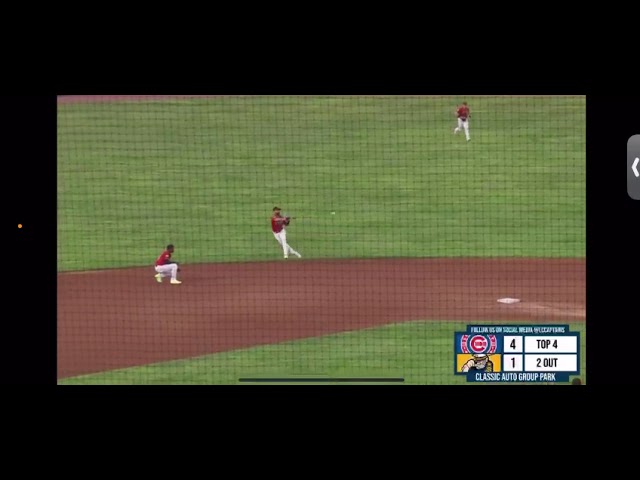 10-year Minor League player Wynton Bernard gets first hit, awesome
