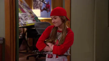 Eve joining Outdoorman's softball team-Last man Standing #timallen #kaitlyndever #sitcom #mikebaxter