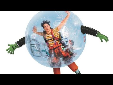 ولد بيعيش حياته كلها في فقاعة بسبب إنه معندهوش مناعة ولو خرج منها يموت bubble boy