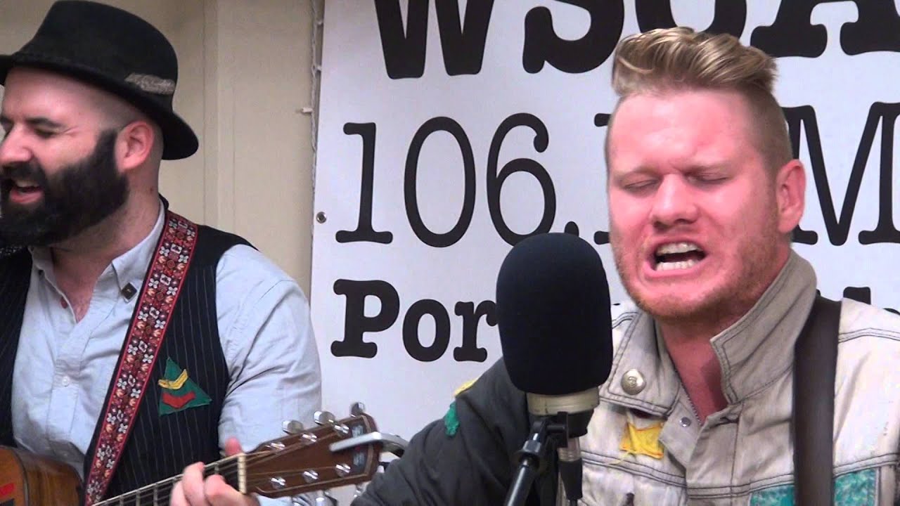 Neulore "The Gathering Chant" live on Stay Tuned