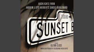 Celebrity With One Look Net Worth