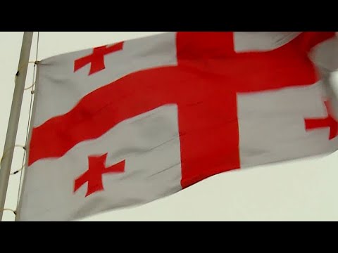 სკოლებისა და ბაღების შენობებზე დროშის აღმართვა სავალდებულო იქნება