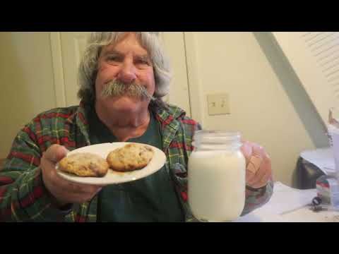 ASMR Making Keto Chocolate Chip Cookies