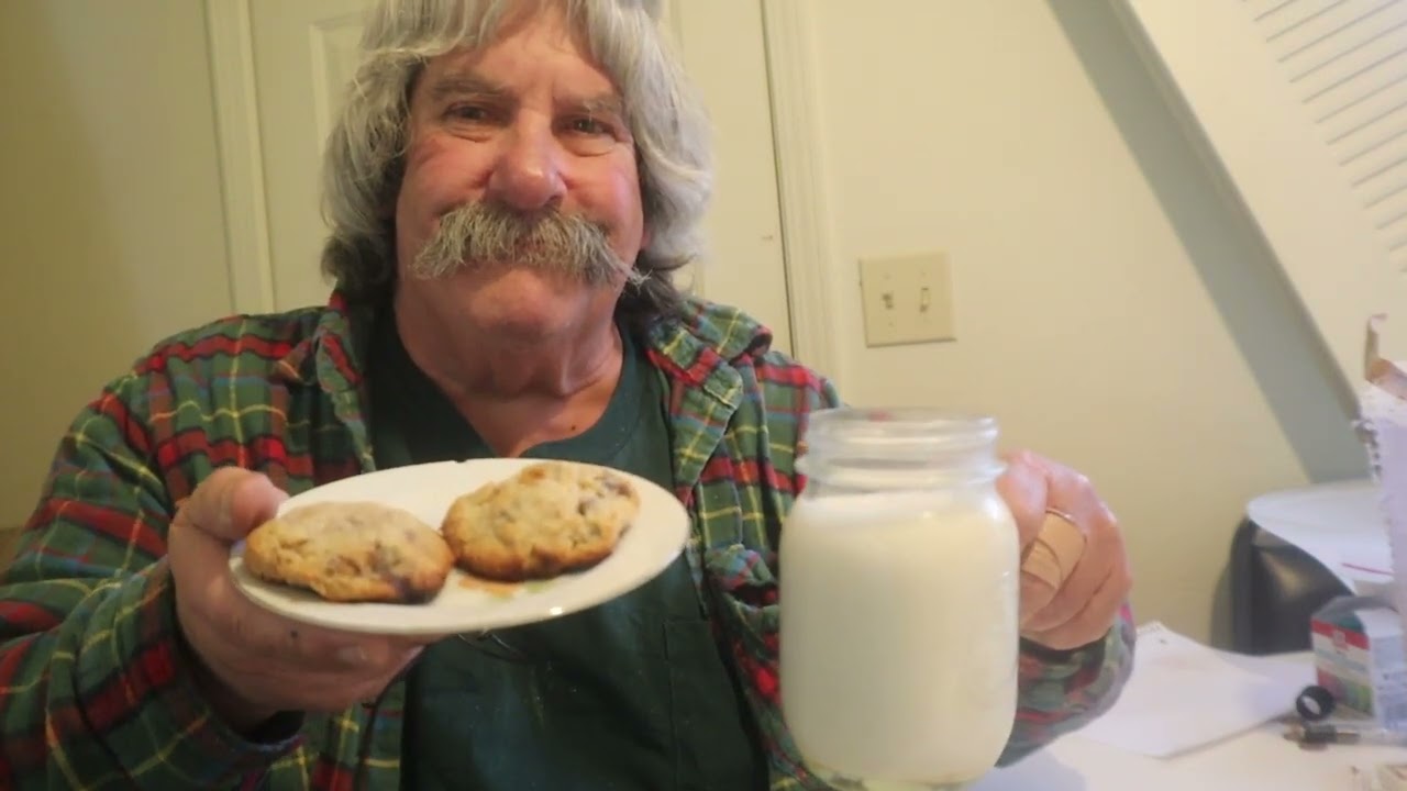 ASMR Making Keto Chocolate Chip Cookies