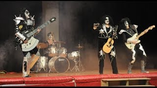 Teachers lip sync KISS