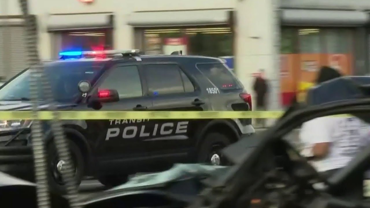 2 killed in high-speed crash on Detroit's west side - YouTube