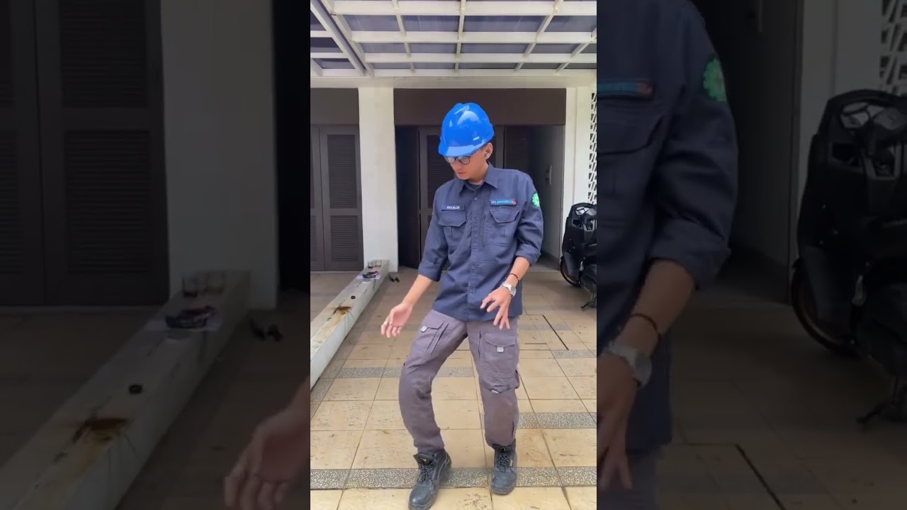 Who said metalworking was boring? 🔨 