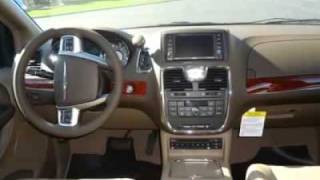2012 CHRYSLER TOWN & COUNTRY Fort Wayne, IN C2059 Odaniel Chrysler Fort Wayne