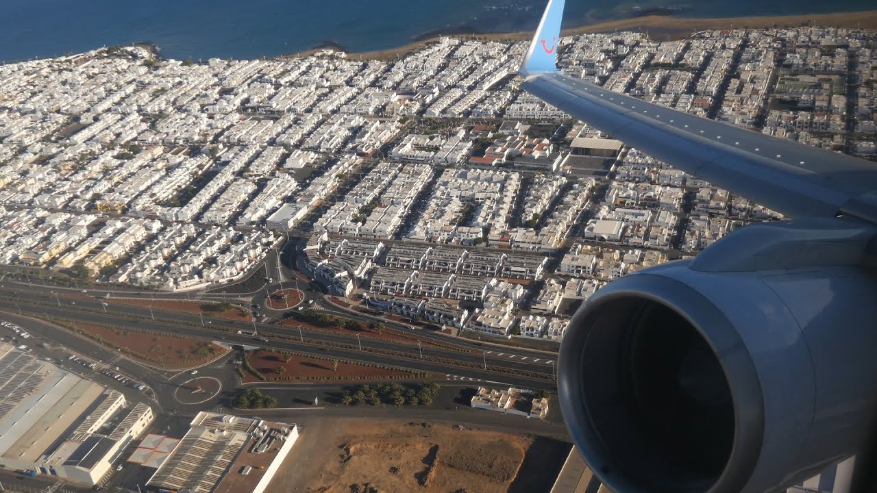 (4K) Great sound Thomson 757 takeoff from Arrecife, Lanzarote - G-BYAY