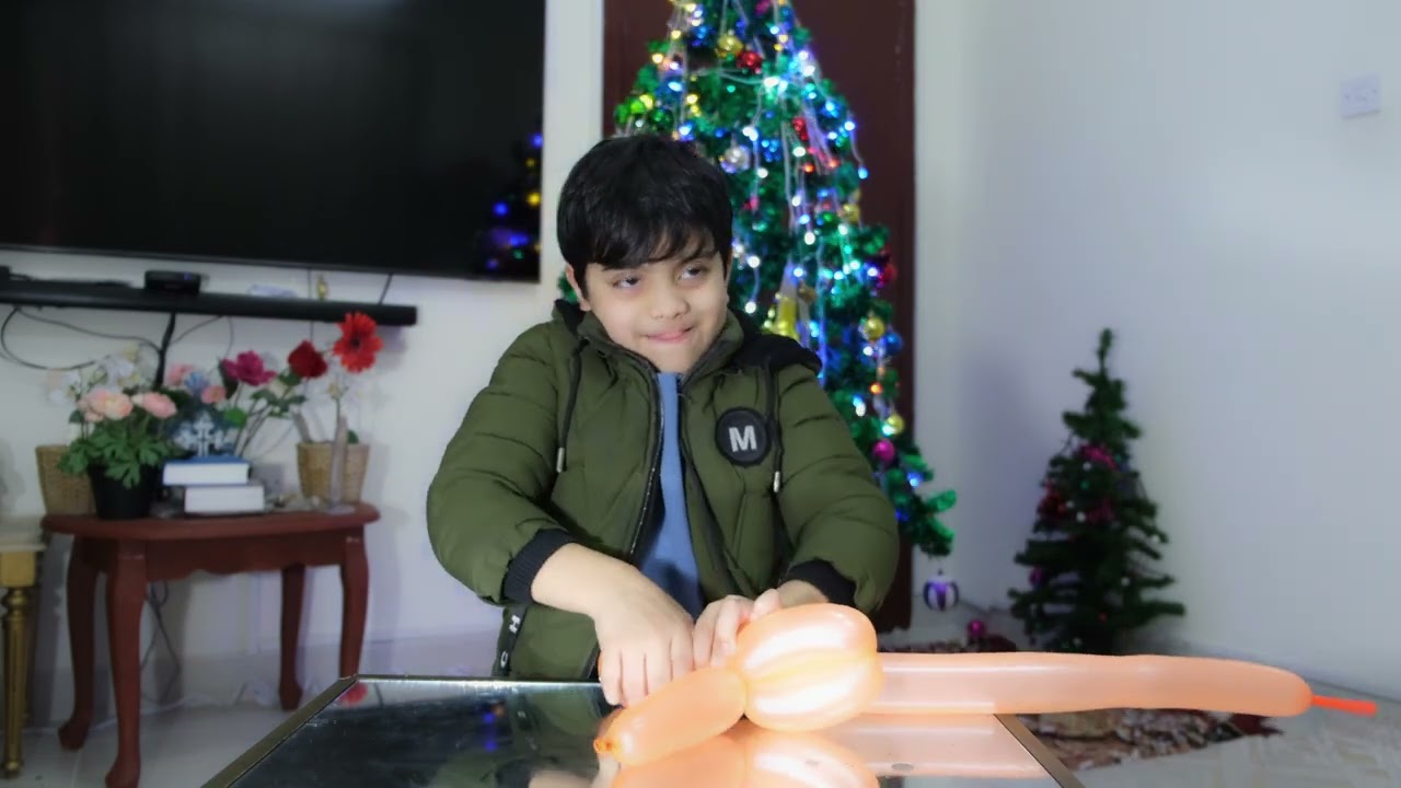 balloon sword - How to make a Balloon Sword- balloon animals for beginners