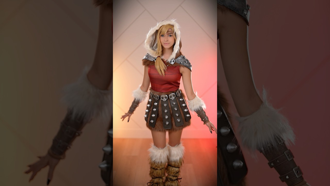 right? 👀🐉 #foryou #cosplay #trending #astridhofferson #httyd #helpmemakethismakesense #halloween