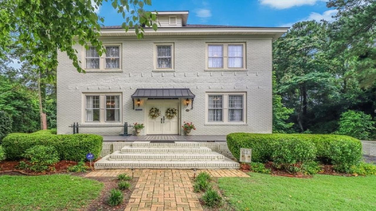 440 Hampton Street, Elloree, SC Presented by Brandon Ray.