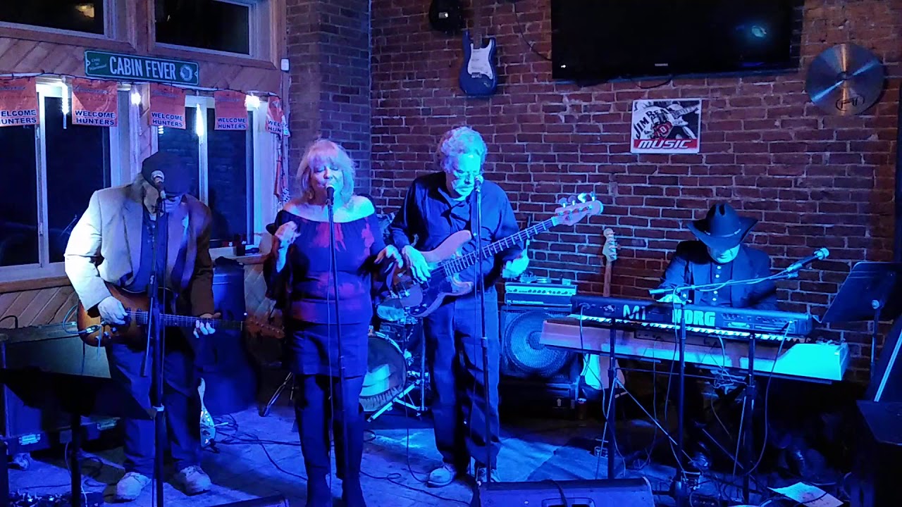 rusty nails band live at the six strung new years Eve 2020 YouTube