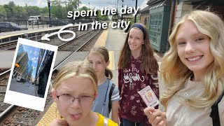 CHICAGO VLOG// spend 24hrs with us...